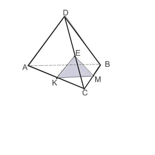 Втетраэдре dabc точки k. e и m являются серединами ребер ac . dc . bc. докажите , что плоскость kem 