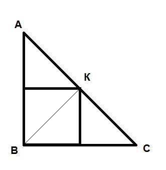 Впрямоугольный треугольник вписан квадрат, имеющий с ним общий угол.одна из вершин квадрата лежит на