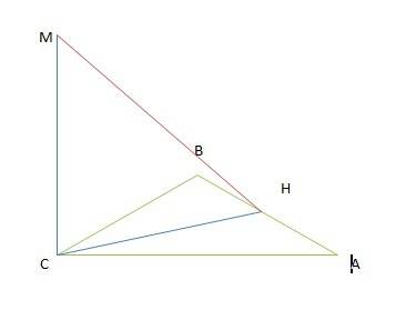 Решите плз треугольник abc равнобедренный прямоугольный с прямым углом с и гипотинузой 4 см. отрезок