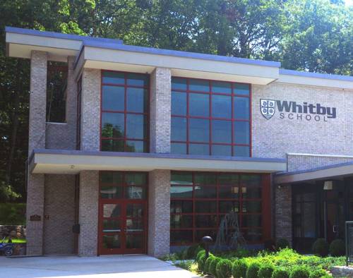 Перевод текста whitby school whitby school was built in 1958.this is an internatonal school. student