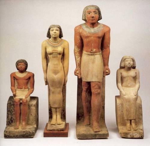 Как выглядили древне египетские статуи