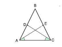 Дан равнобедренный треугольник abc с основанием ac. точки d и e лежат соответственно на сторонах ab