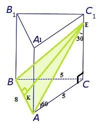 Основой прямой призмы является равнобедренный треугольник с основанием 8 см и боковой стороной 5 см.