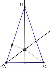 Построить точку в равнобедренном треугольнике, равноудаленную от основания и боковой стороны и наход