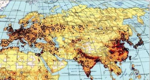 (a) Рассмотрите карту населения Евразии. Объясните, почему население планеты размещено неравномерно.