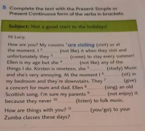 Complete the text with the Present Simple or Present Continuous form of the verbs in brackets.​