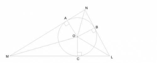 Дан тупоугольный треугольник ABC. Точка пересечения D серединных перпендикуляров сторон тупого угла