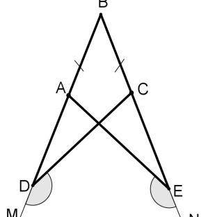 На сторонах кута відкладено рівні відрізки BD і BE. На цих відрізках на рівній відстані від вершини