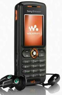 телефон который на картинке( Sony Ericsson) там есть Ик- Порт (я думаю это блитуз)Хочу файлы перекин