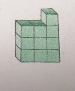 ХЕЛП МИ ПЛЗ Чему равен объём тела, сложенного из одинаковых кубиков (см. рис.), если объём одного ку