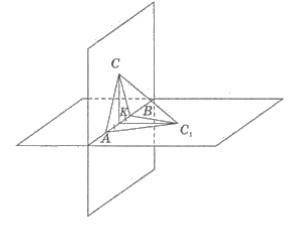 АВСDA 1 B 1 C 1 D 1 – куб. Знайдіть на його поверхні усі точки, рівновіддалені від прямих: а) АВ і С