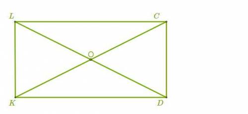 Длина диагонали прямоугольника равна 54 см, угол между диагоналями равен 150°. Определи площадь прям