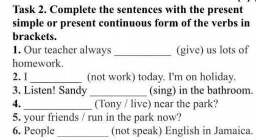 Complete the sentences with the present simple or present continuous form of the verbs in brackets.